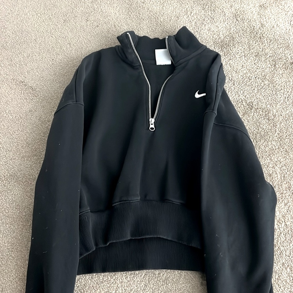 Nike cropped half zip